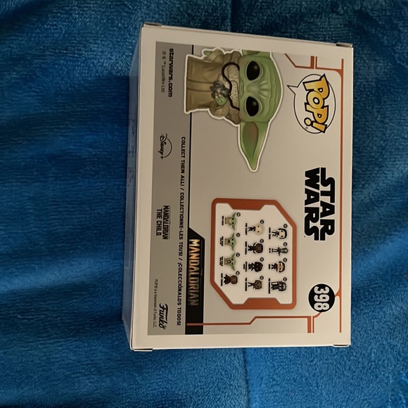 The child with pendant - Picture 3 of 6